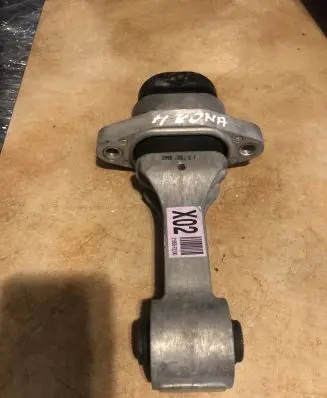Hyundai Kona I Engine mount bracket 21950F2100