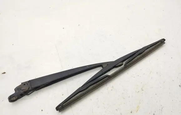 Honda CR-V Rear wiper blade arm 35610