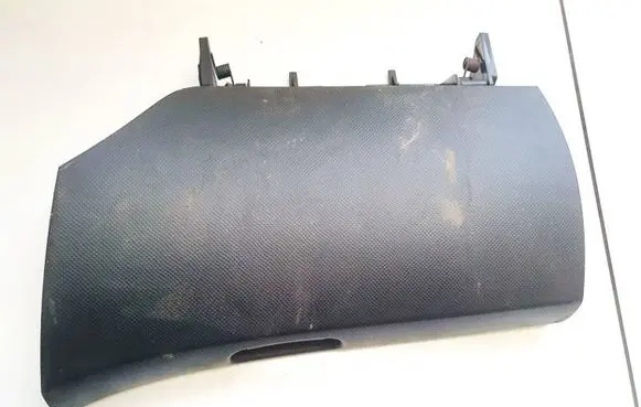 Toyota Yaris Glove box 550420d010 55042-0d010