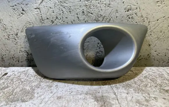 Dacia Sandero Front fog light trim/grill 261A20107R