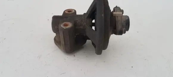 Mazda 626 Other engine part 
