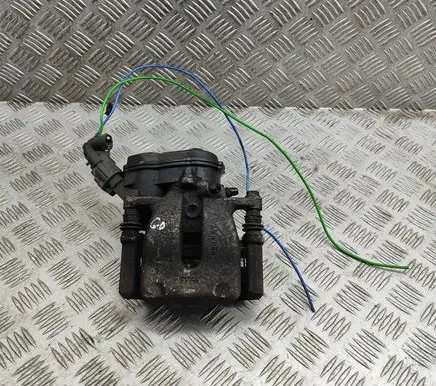 Nissan Juke II F16 Rear brake caliper 440002496R