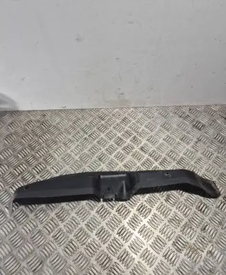 Volvo S90, V90 Fender end trim 31688206