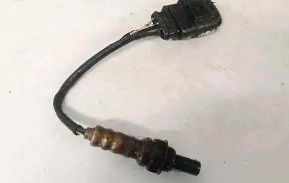 Volkswagen Polo IV 9N3 Lambda probe sensor 03c906262