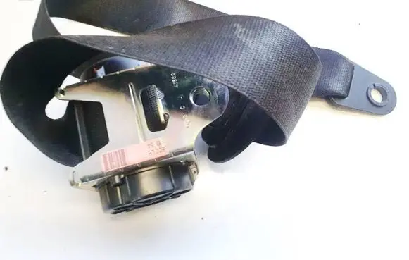 Mini Cooper Countryman R60 Front seatbelt 617059800d