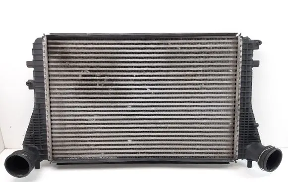 Volkswagen Golf V Intercooler radiator 1K0145803A