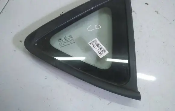 Hyundai i30 Rear side window AS2