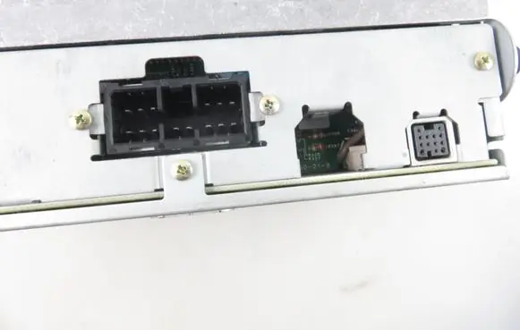 Suzuki Liana Radio/CD/DVD/GPS head unit 