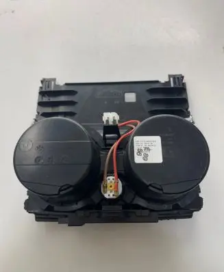BMW 3 F30 F35 F31 Cup holder front B0701769 82939002