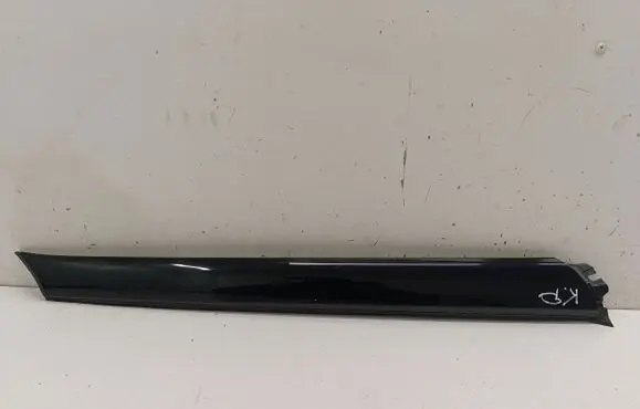 Nissan Juke II F16 Windshield trim 768376PA0A
