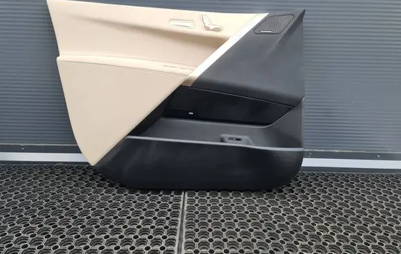 BMW iX Front door card panel trim