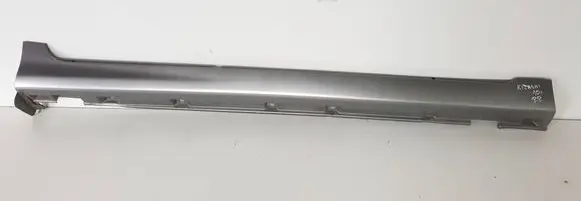 Suzuki Kizashi Sill/side skirt trim 