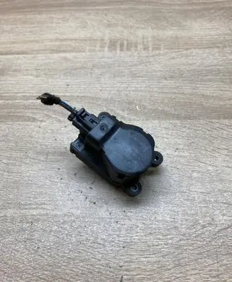 Ford Focus Air flap motor/actuator 3M5H19E616AB