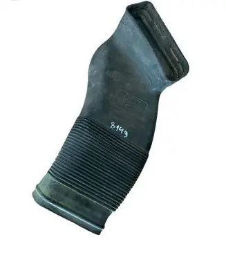 Audi A4 S4 B5 8D Air intake hose/pipe 8D0129617E