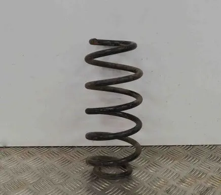 Toyota Auris E180 Rear coil spring
