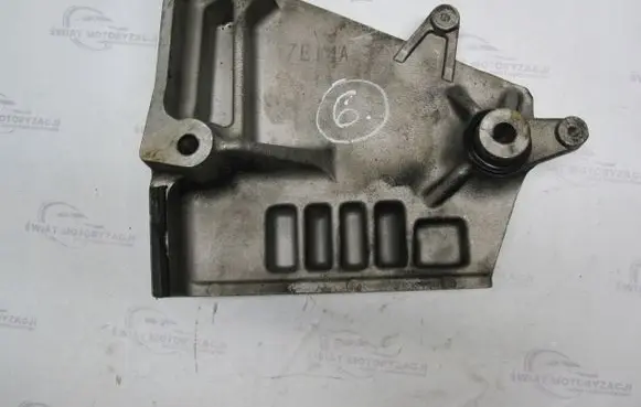 Opel Antara Engine mounting bracket 96440352
