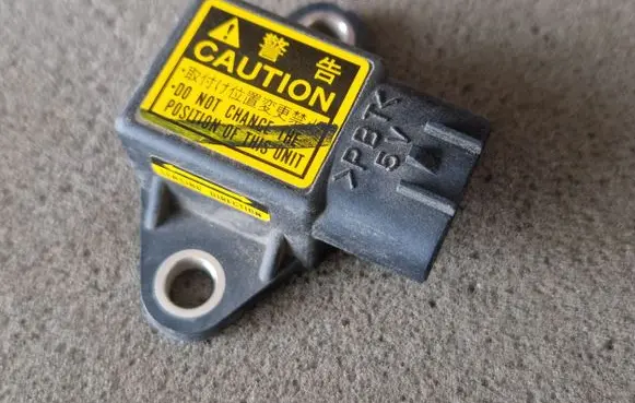 Toyota Hilux (AN10, AN20, AN30) Airbag deployment crash/impact sensor 8944160010