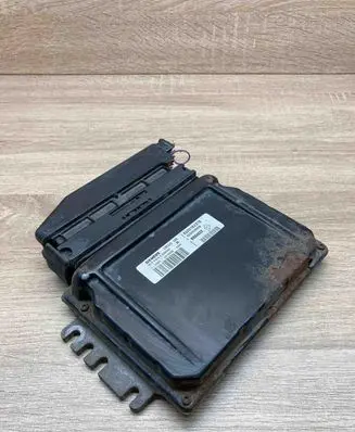 Renault Scenic I Engine control unit/module ECU 8200162378 S110115000 8200029658