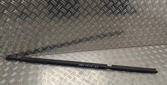 Toyota Yaris Rear door glass trim molding