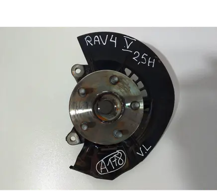 Toyota RAV 4 (XA50) Front wheel hub spindle knuckle