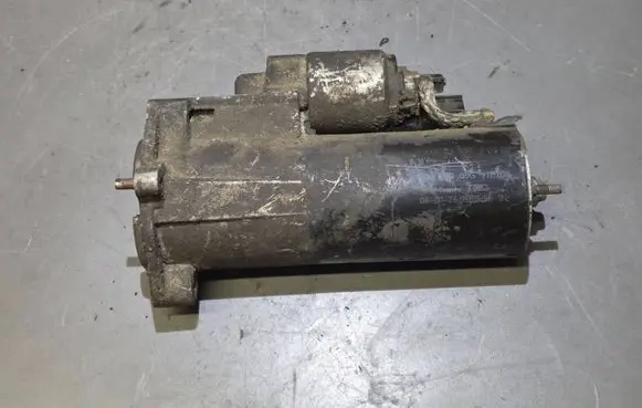 Audi A4 S4 B6 8E 8H Starter motor 03G911023 0001125053