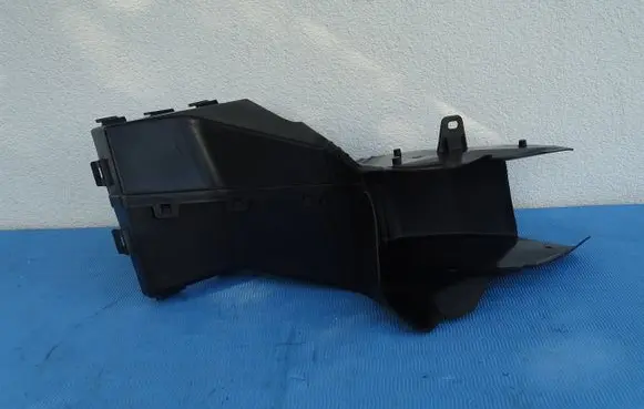 Citroen DS7 Crossback Intercooler air guide/duct channel 9828671380 9844355480