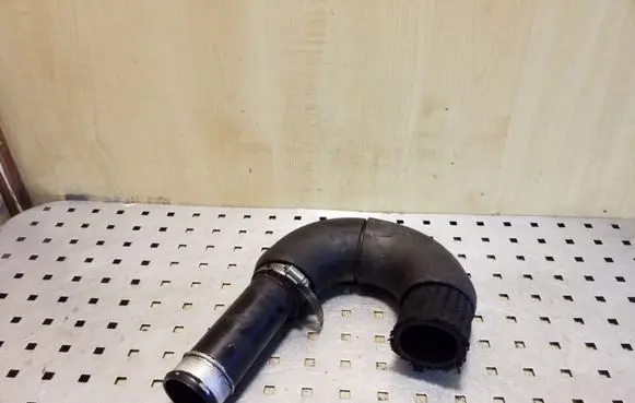 Hyundai Santa Fe Intercooler hose/pipe