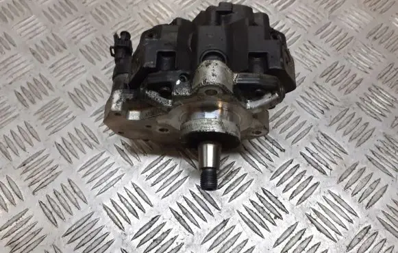 Chrysler Grand Voyager IV Fuel injection high pressure pump 2445110030