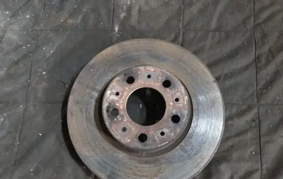 Volvo V70 Front brake disc