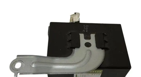 Toyota Land Cruiser (FJ75) Climate control unit 8748060050 0772002330