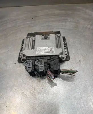 Peugeot Partner Engine control unit/module 0281013872 9653958980 9664843780