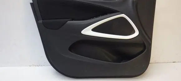 Opel Crossland X Front door card panel trim 39107862