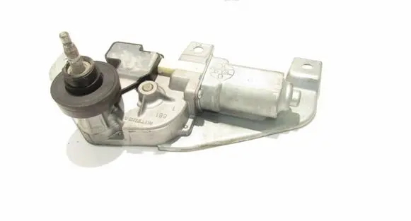 Suzuki SX4 Rear window wiper motor
