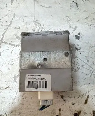 Toyota Corolla E120 E130 Door central lock control unit/module 8974102050 73662712 12302