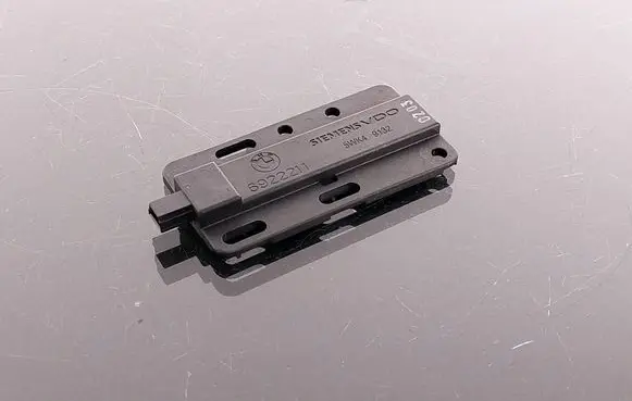 BMW X5 E70 Keyless system antenna 6922211