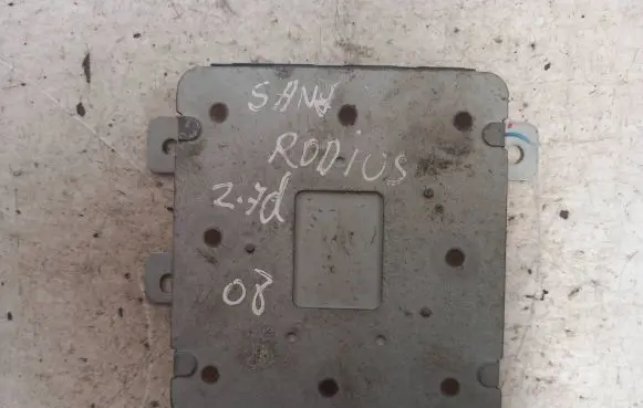 SsangYong Rodius Other control units/modules 8716121151 7ZZ000