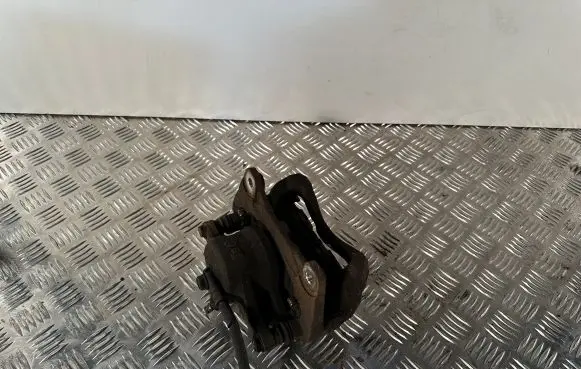 Lexus UX Front brake caliper