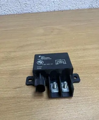 BMW 5 F10 F11 Other relay 766150301 D5821