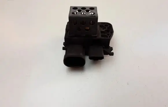 Citroen Berlingo Coolant fan relay 9673999880