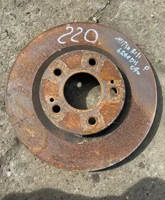 Mitsubishi Grandis Front brake disc