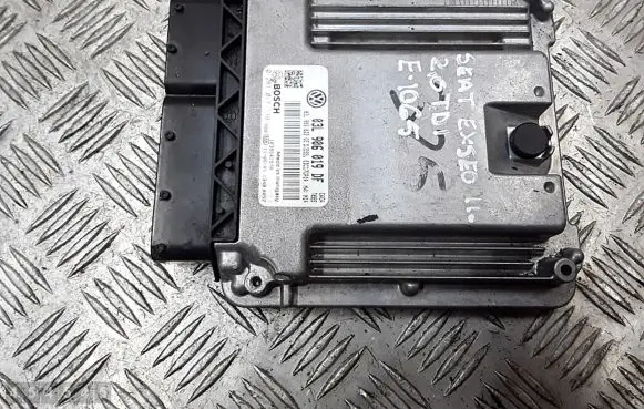 Seat Exeo (3R) Engine control unit/module