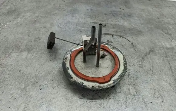 Mazda 6 Fuel level sensor