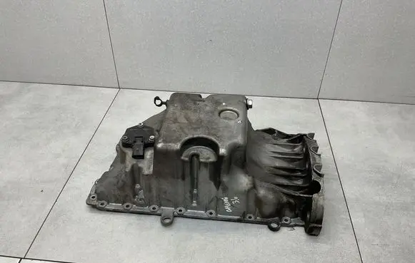 Porsche Cayenne (92A) Oil sump 03H103603N 03L907660B