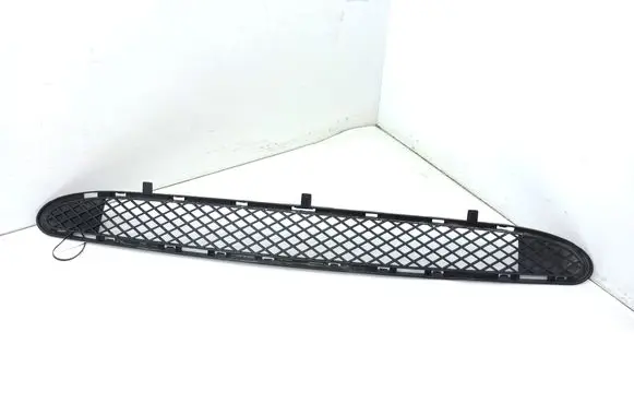 Mercedes-Benz C W203 Front bumper lower grill A2038852623
