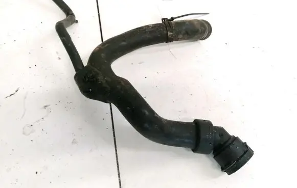 Audi A6 S6 C5 4B Engine coolant pipe/hose