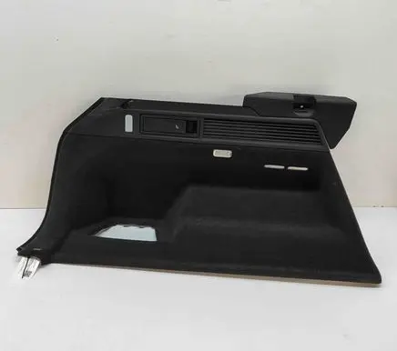 Volkswagen Touareg III Trunk/boot side trim panel 760867037C
