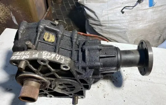 Hyundai Santa Fe Gearbox transfer box case 0100823