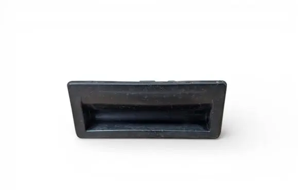 Volkswagen PASSAT B7 Tailgate/boot open switch button 5N0827566