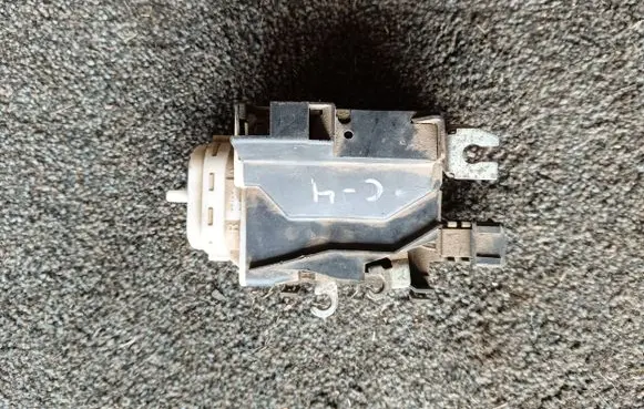 Audi A6 S6 C4 4A Front door lock 4A1837016B