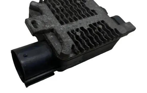 Ford Focus Coolant fan relay 940002904